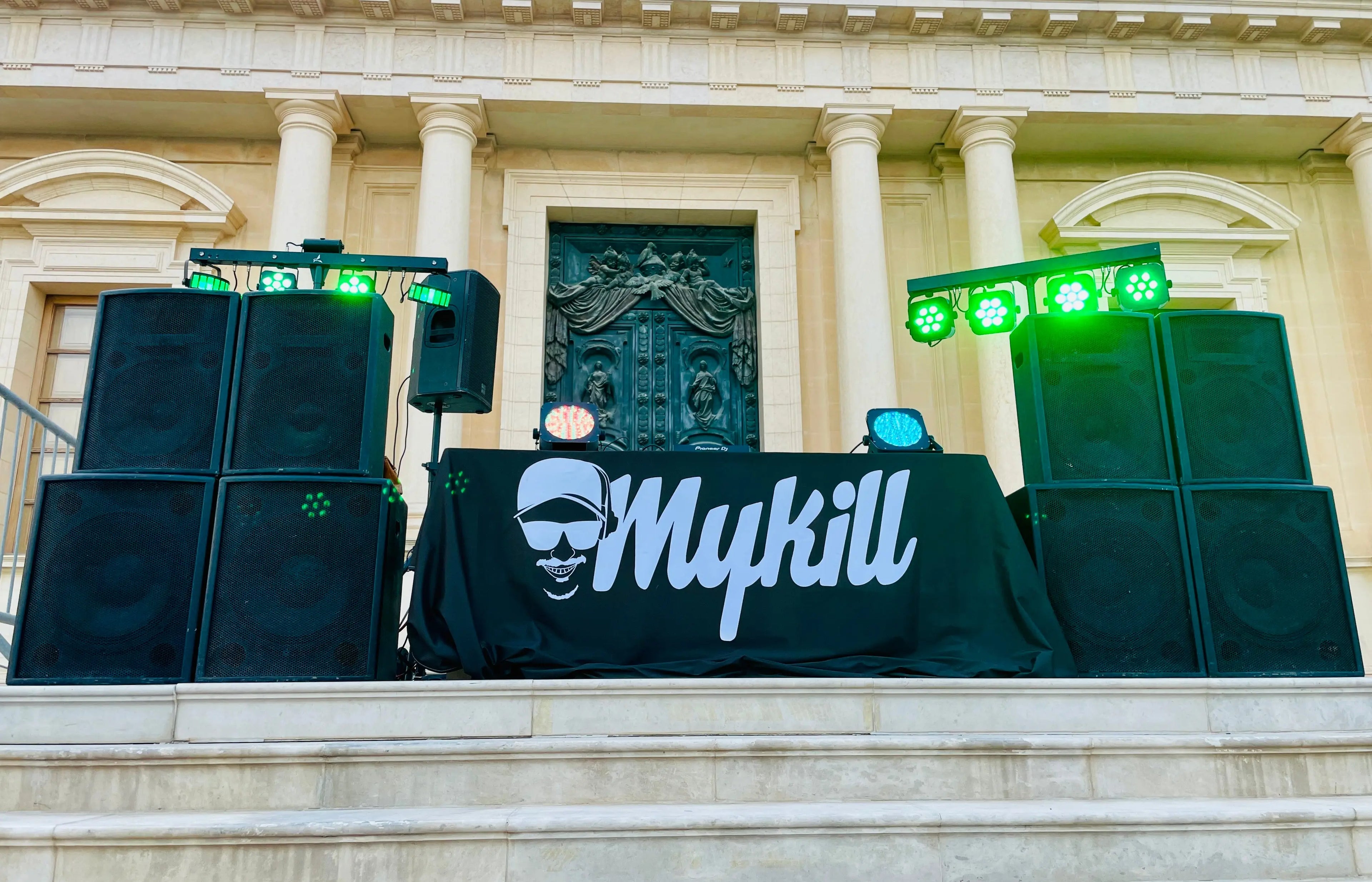 DIAMOND - All Out! Goodear